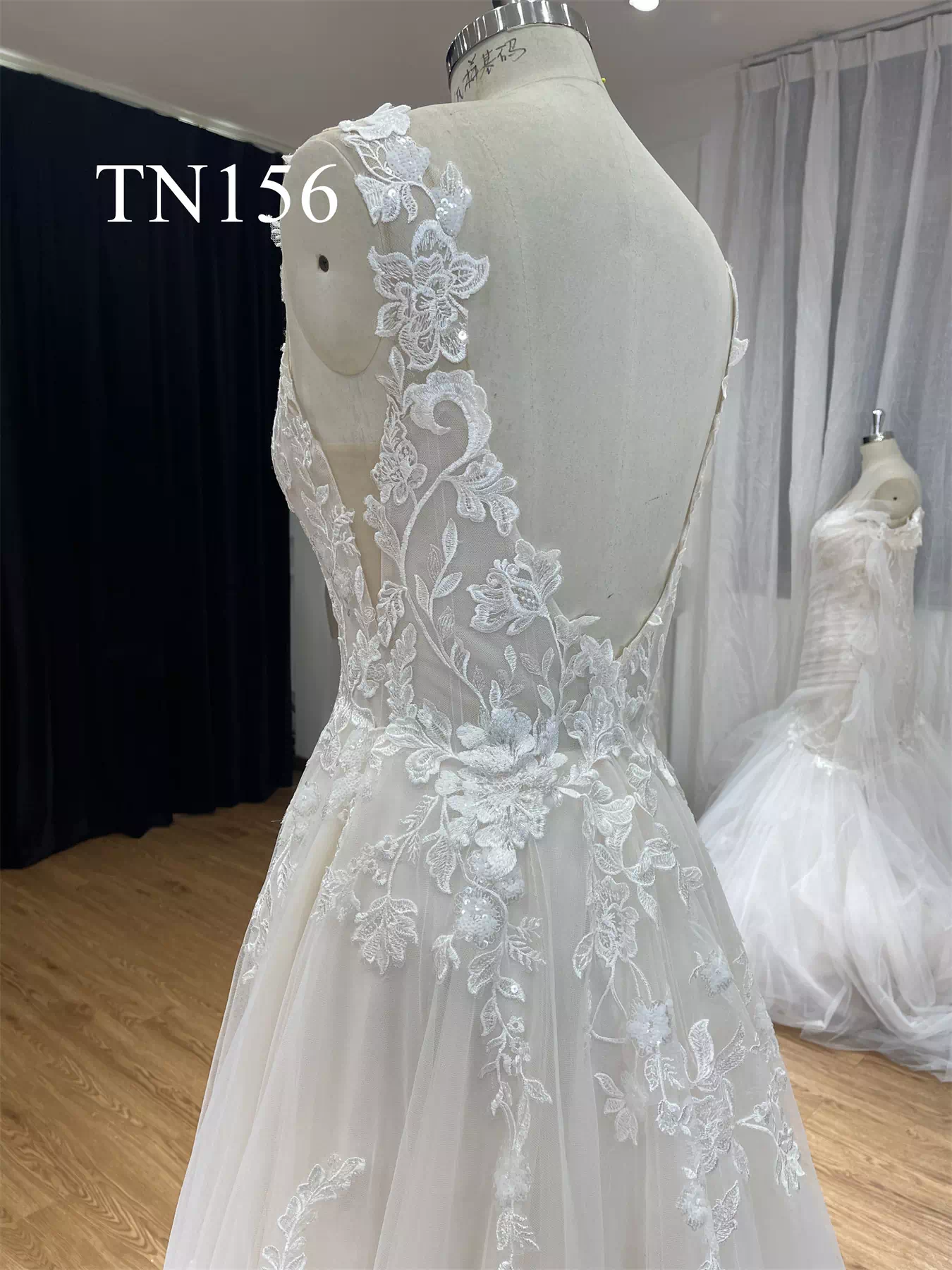 Beautiful Lace Illusion Bodice Open Back A Line Wedding Dress TN156 - Image 6