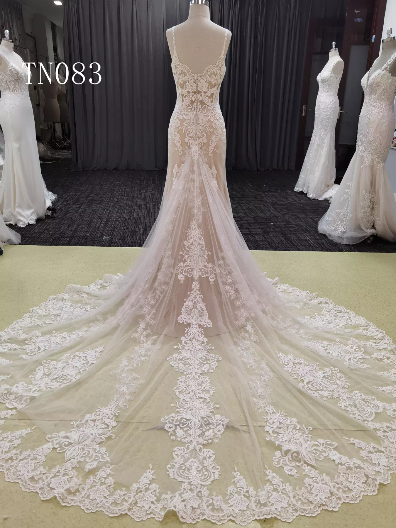 Gorgeous Appliques Lace Shoulder Strap Mermaid Wedding Dress TN083 - Image 2