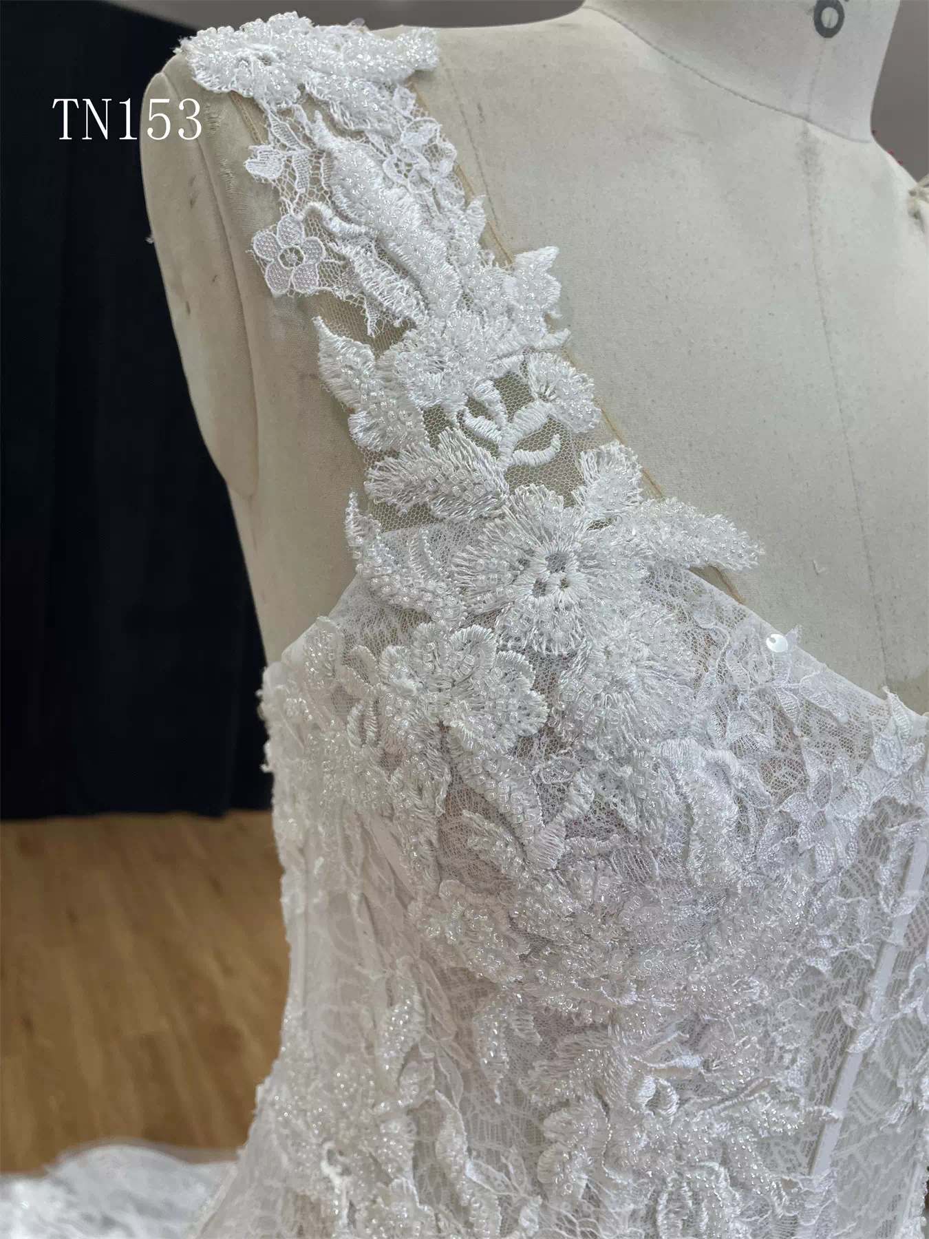 Luxurious Beading Lace Strap Mermaid Wedding Dress TN153 - Image 7
