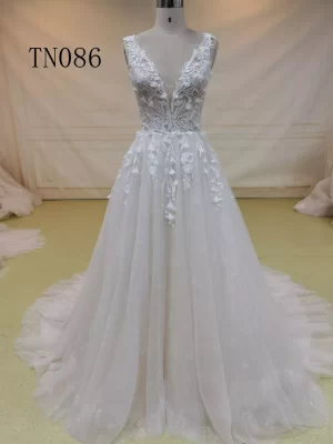 Sexy 3D Flower Appliques Double V Shape Wedding Dress TN086