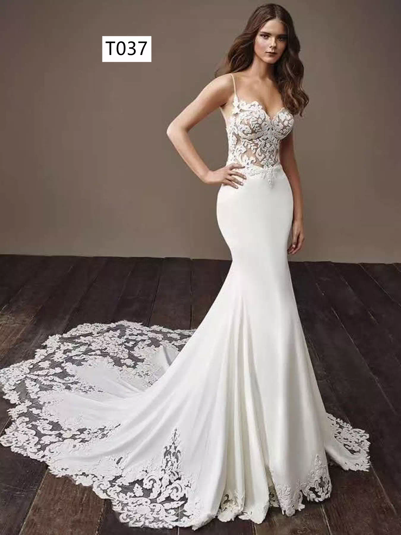 Sexy Lace Applique Mermaid Wedding Gown T037