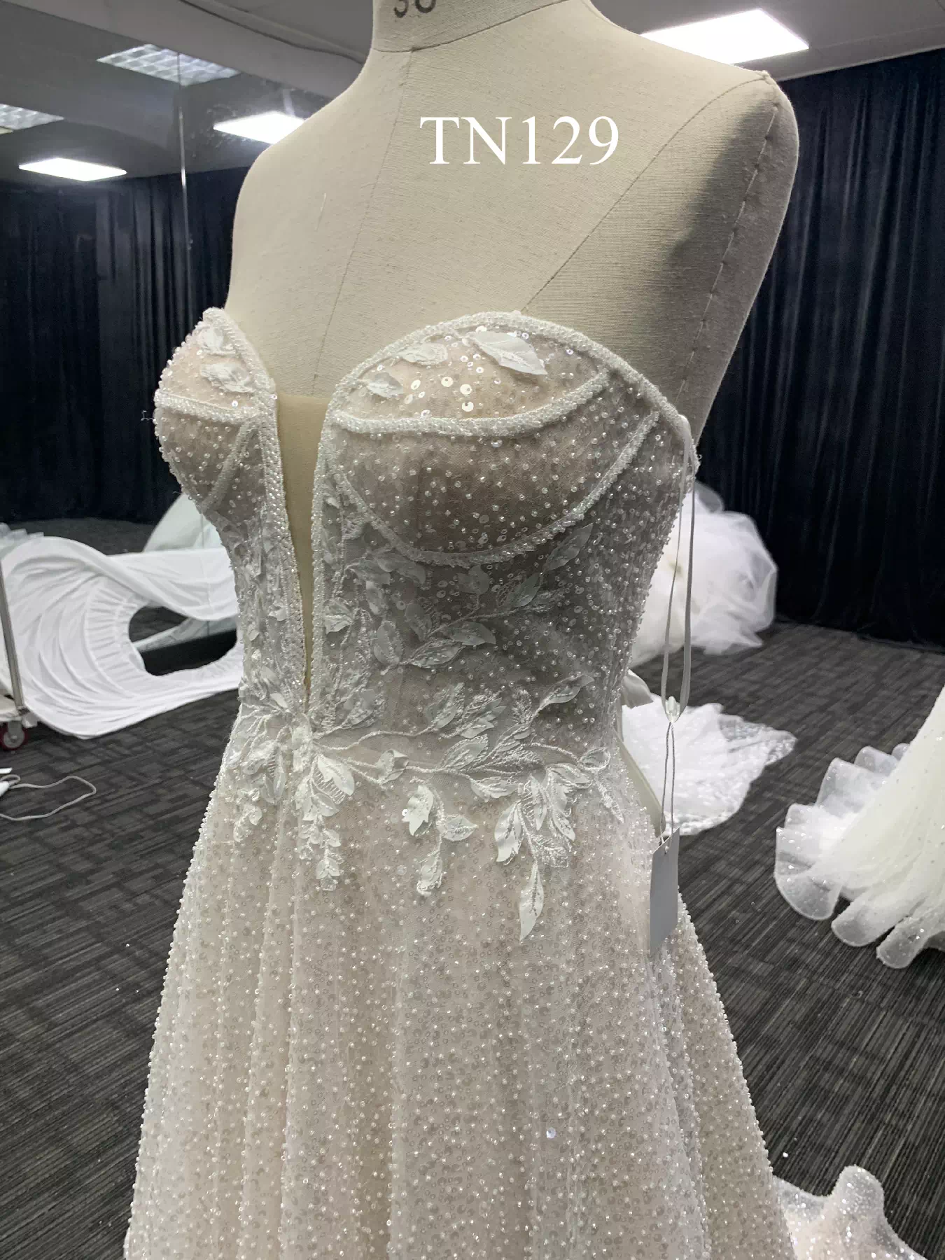 Sparkling Lace Sexy Plunge Wedding dress TN129 - Image 8