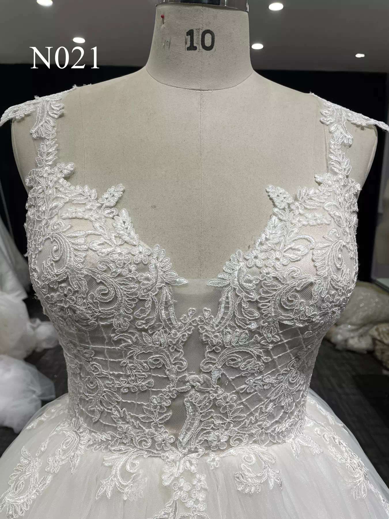 Princess Beautiful Girl Ball Gown Wedding Dress N021 - Image 5