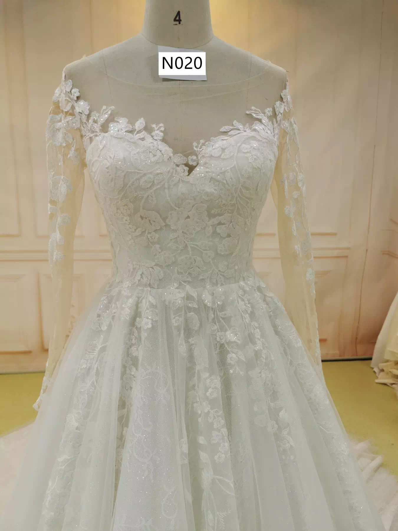 Simple Long Sleeve A Line Wedding Gown N020 - Image 3