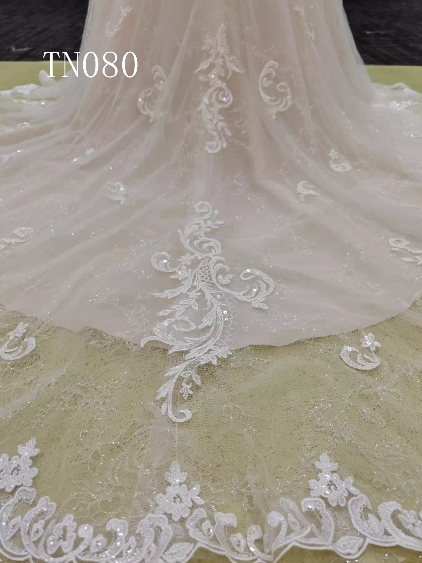 Luxurious Appliques Embroidered O-Back Mermaid Dress TN080 - Image 6